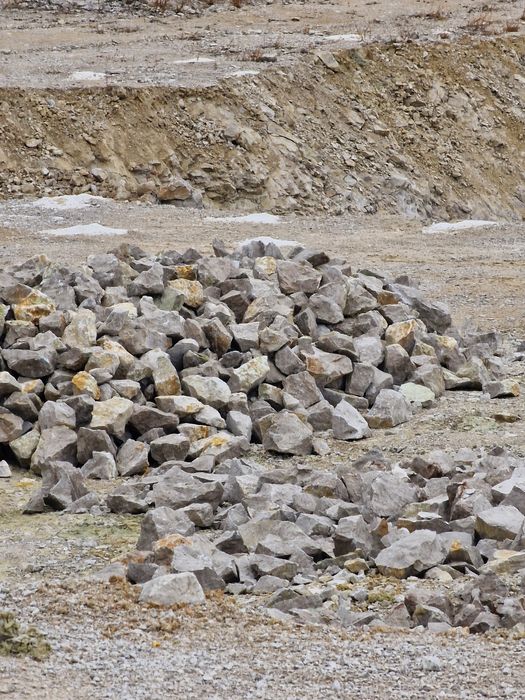 Piatra sparta  balast pietris nisip