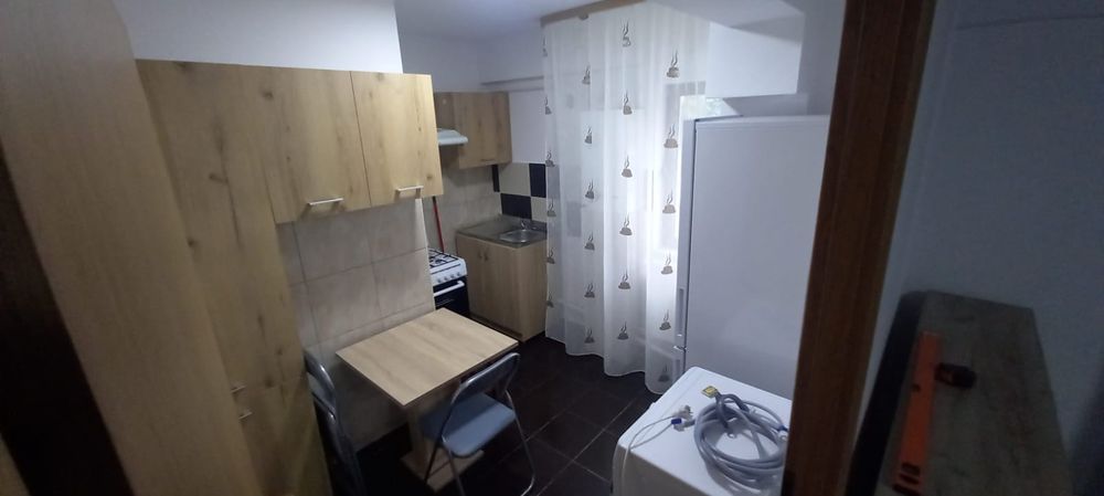 Garsoniera de inchiriat