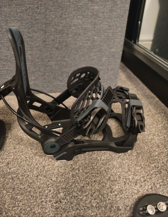 Legaturi Nidecker flow snowboard