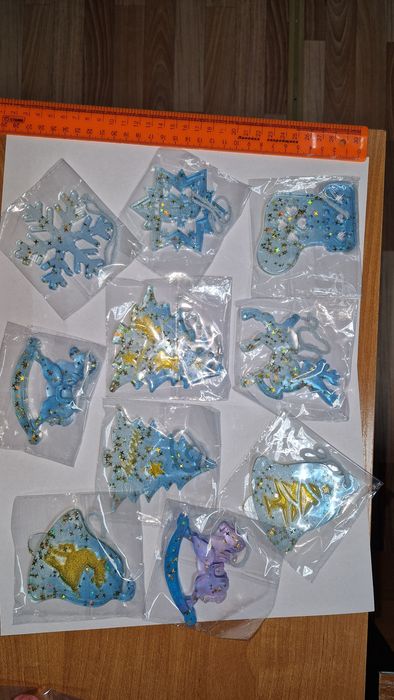 Елочные игрушки из эпоксидной смолы