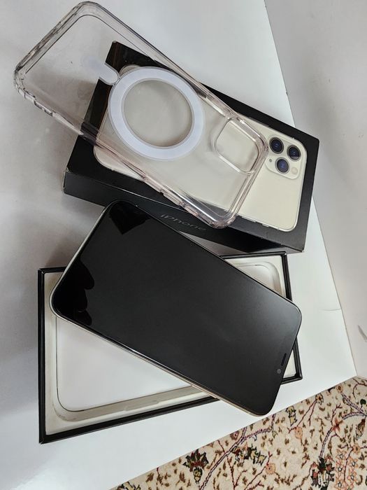 Iphone 11 Pro LL/A Black 64GB Xammayogi ishlidi