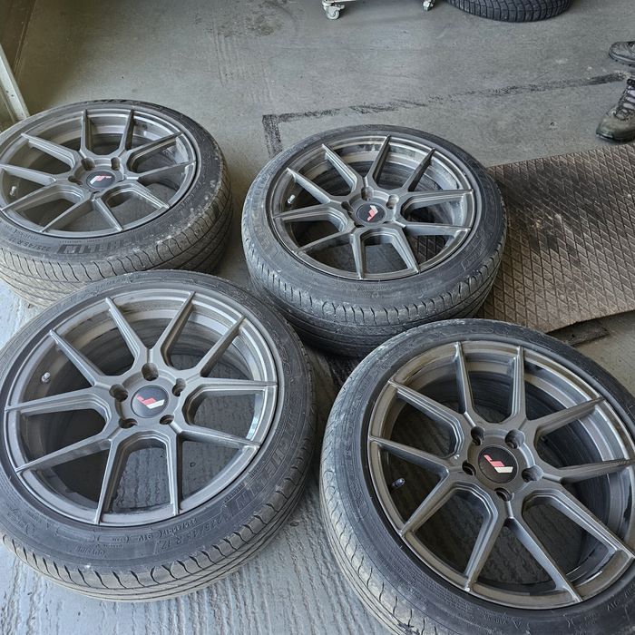 jante japan racing r17