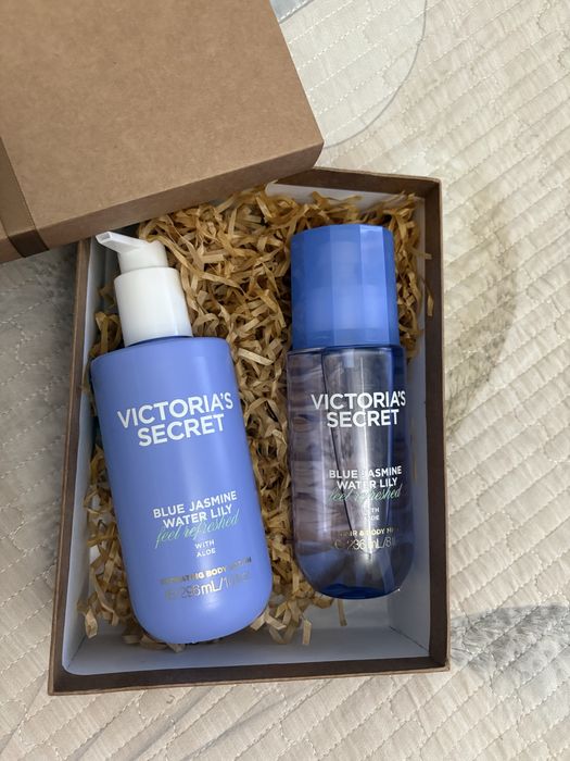 Victoria’s Secret Blue Jasmine & Water Lily (mist + lotion)