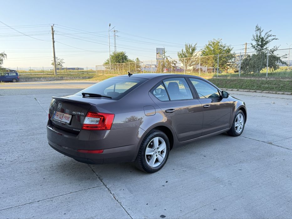 SKODA Octavia 2014 — imagine 5