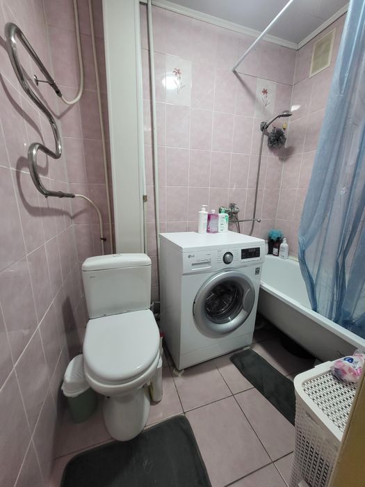 Продаётся 1 комн Тюленина