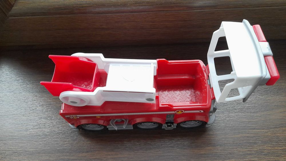 Masina pompieri Patrula Catelusilor / Paw Patrol