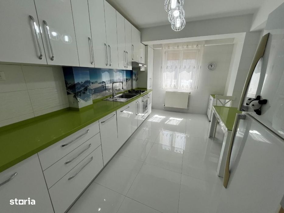 Delfinariu- apartament 3 camere in vila