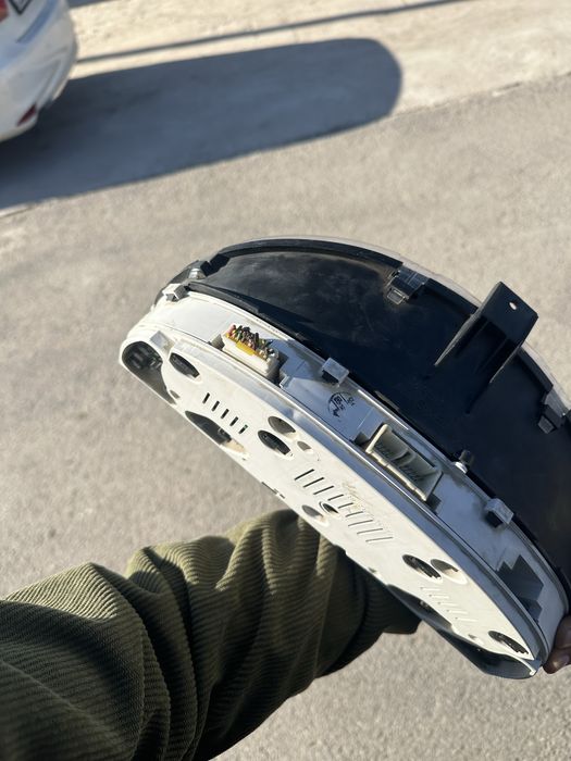 Табло на джентру и Ласетти