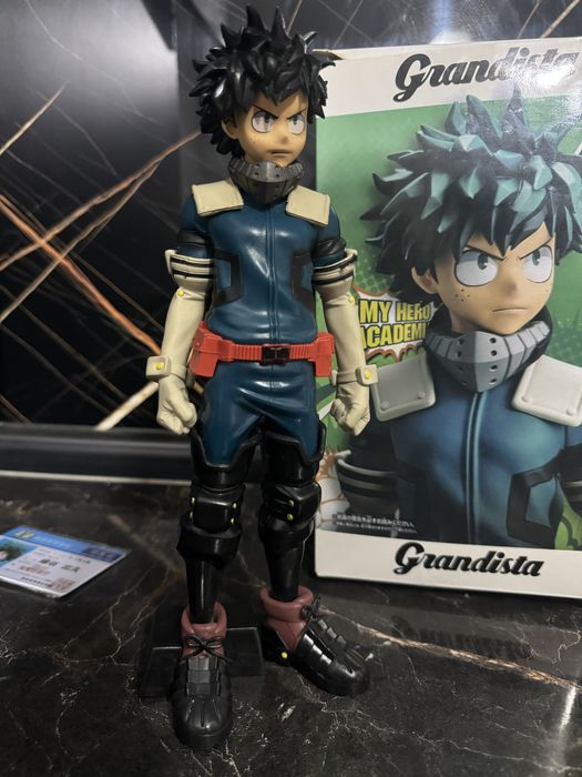 Прлдам аниме фигурка или герой