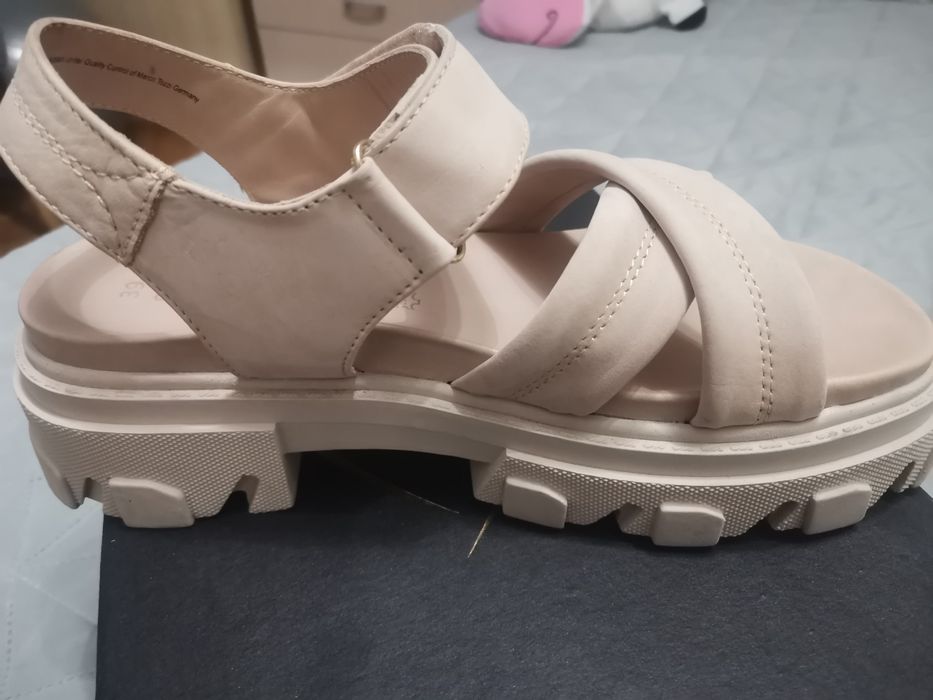 Сандали Marco Tozzi