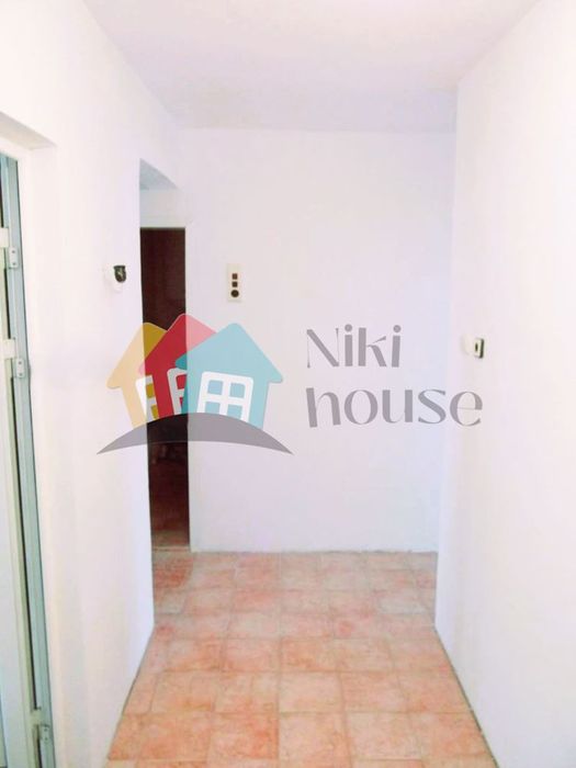 Продава се Многостаен апартамент в Варна, Аспарухово - 108 кв.м за 803 €/кв.м - Снимка #7