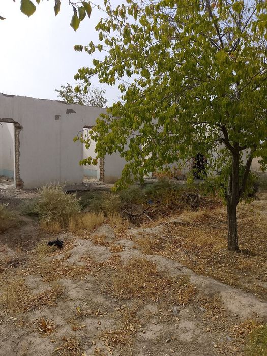 Ер майдони сотилади