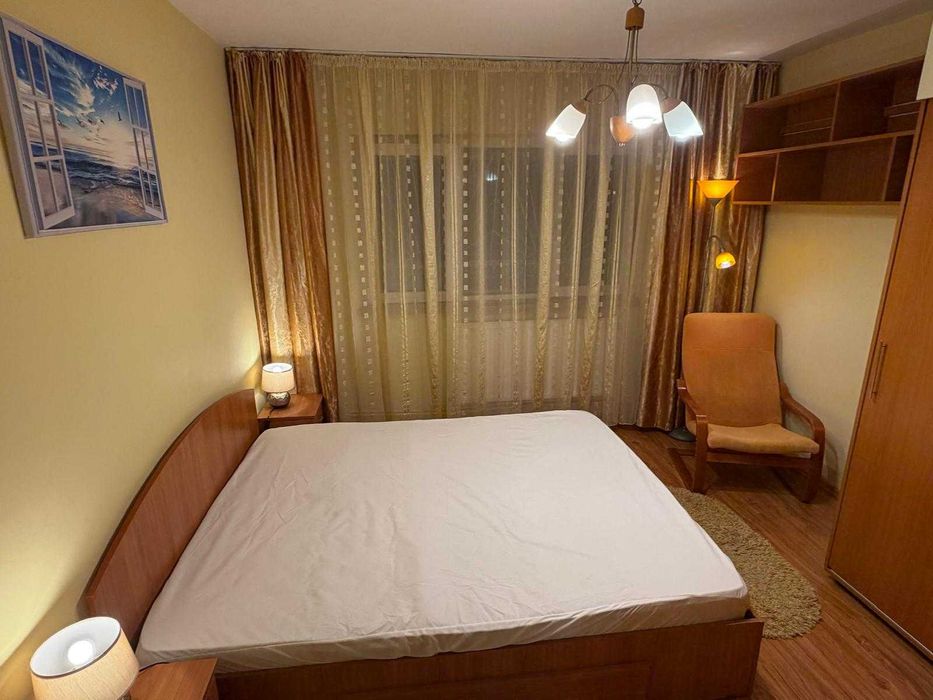 Inchiriere apartament două camere decomandat Dristor (centrala proprie si loc de parcare platit)