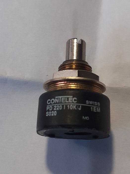 Potentiometru 10 kohm