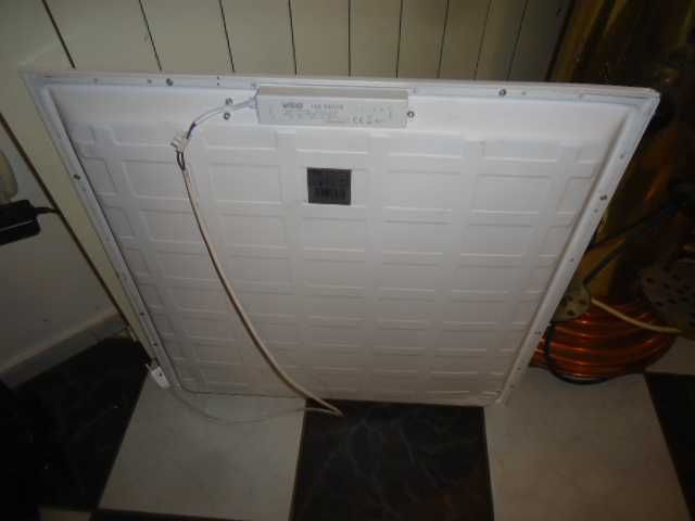 Rothmans светеща табела.