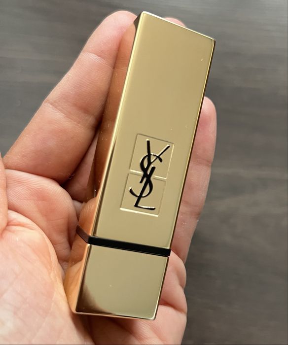 Ново червило YSL