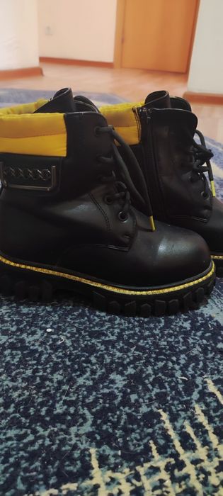 Ботинки для девочки весна-осень