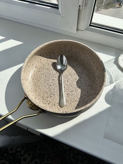 Сковородка большая