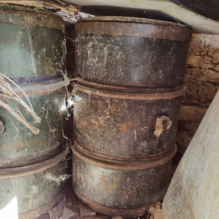 Бурета за вино, каци, кашпи, крачета, за декорация и др.