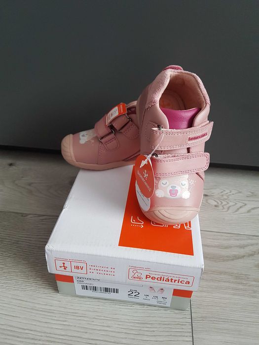 Бебешки обувки Биомеханикс/Biomecanics за прохождане номер 22