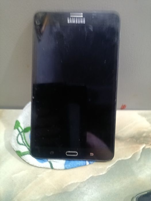 Продаётся Планшет Samsung.   ПРИШАХТИНСК