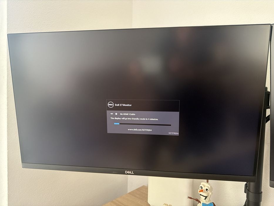 Dell S2721QSA 27 inch 4K UHD (3840 x 2160), 60 Hz, IPS