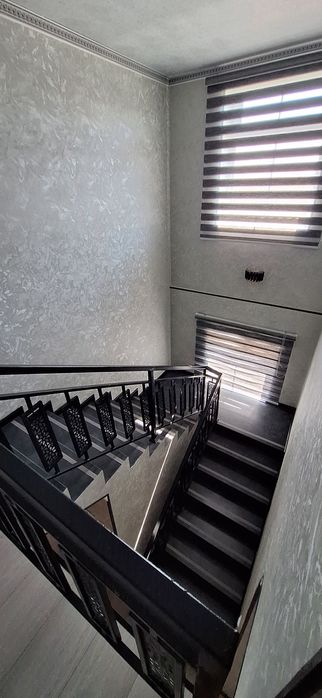 Бухоро 2 этажлик квадрати300 $ доллордан Участка сотилади 2 + падвал