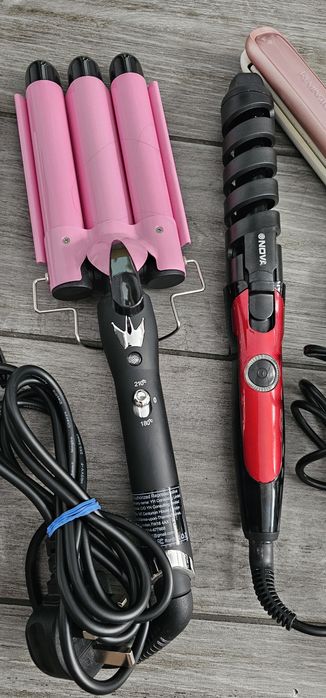 Vand acest kit de ondulatoare de par.