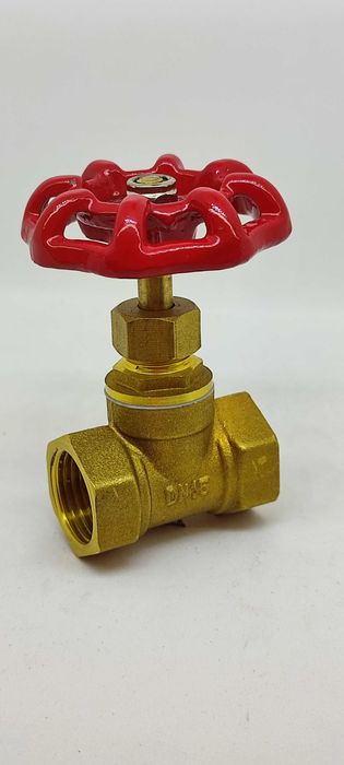 Вентиль запорный латунный муфтовый 15Б3р DN15 PN16 - DN50 PN16