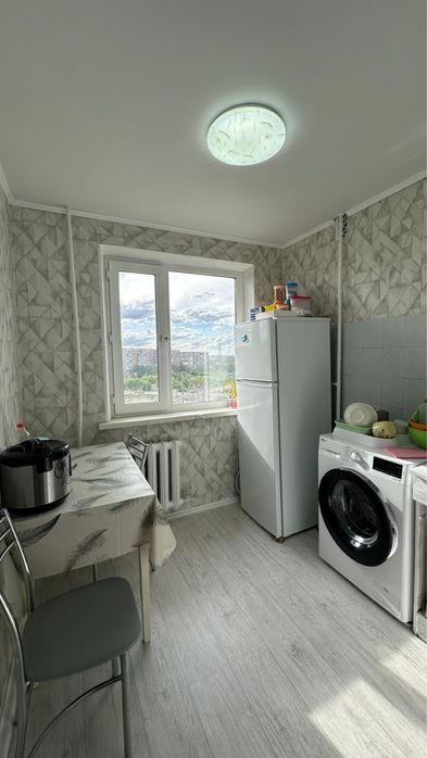 Продается 1 комнатная квартира(6 мкр)