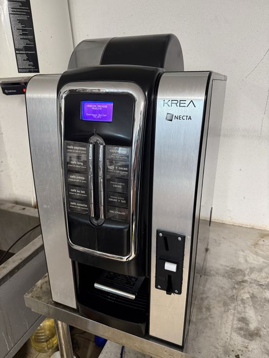 Necta Krea aparat cafea 1 macinator,3 instant lapte,ciocolata,irish