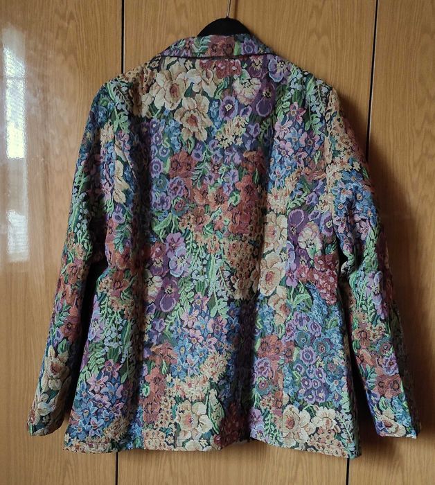 Модерно, елегантно дамско сако за пищна дама 2-3ХЛ PLUS SIZE