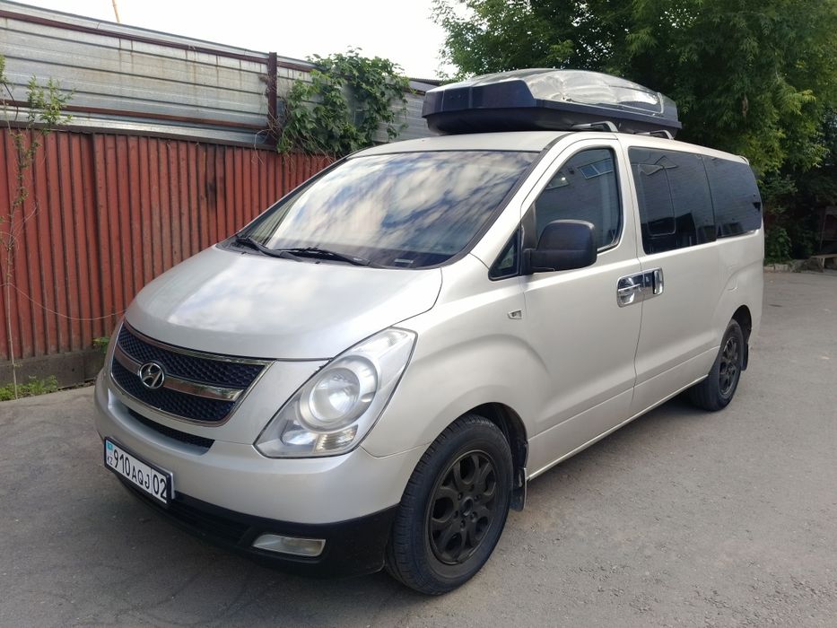 Аренда микроавтобуса Hyundai Grand Starex