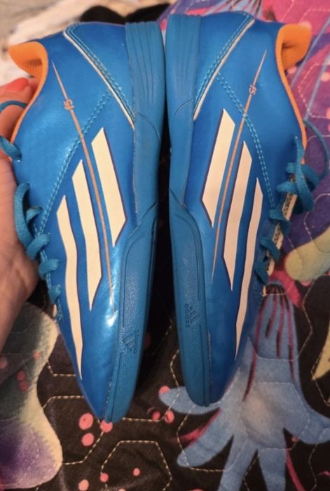 Adidași fotbal copii