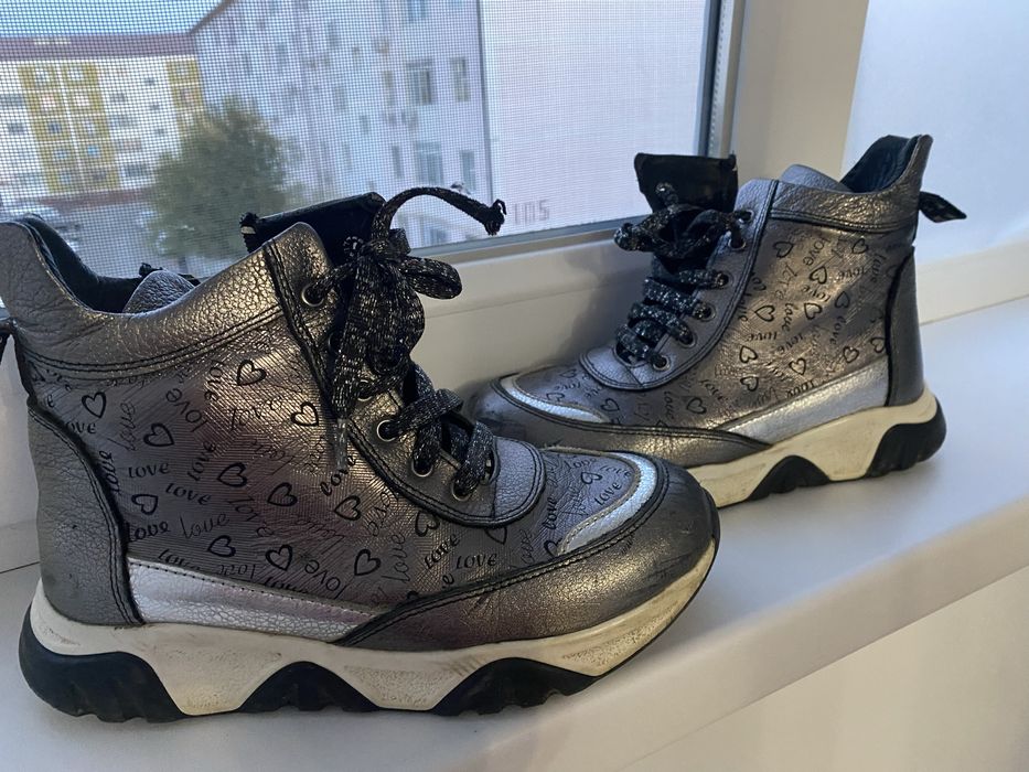 Детская обувь для девочки