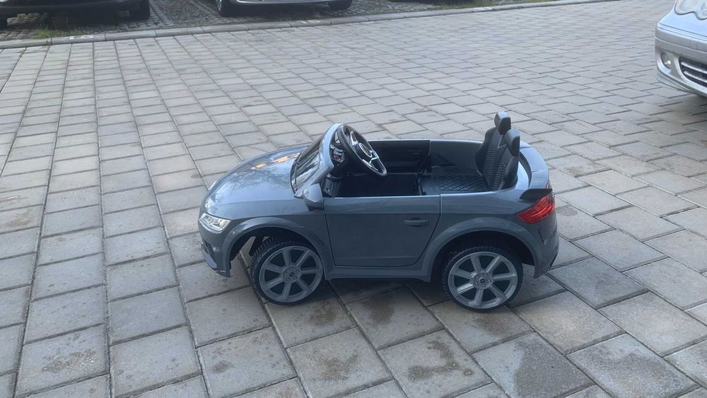 PROMO НОВА!! Електрическа Детска Кола Audi TT RS  - Еlectric 60W!