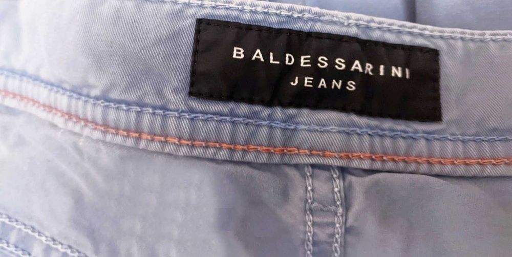 Blugi barbati BALDESSARINI, regular fit, marimea 36, talie aprox 92 cm