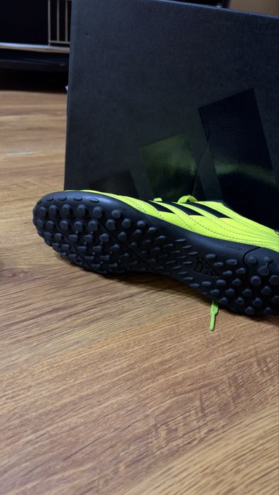 Футболни стоножки addidas copa