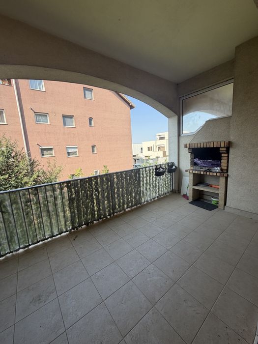 Apartament 3 camere, 130 mp, terasă, șemineu, piscine, parcare și boxă – Ibiza Sol Pipera