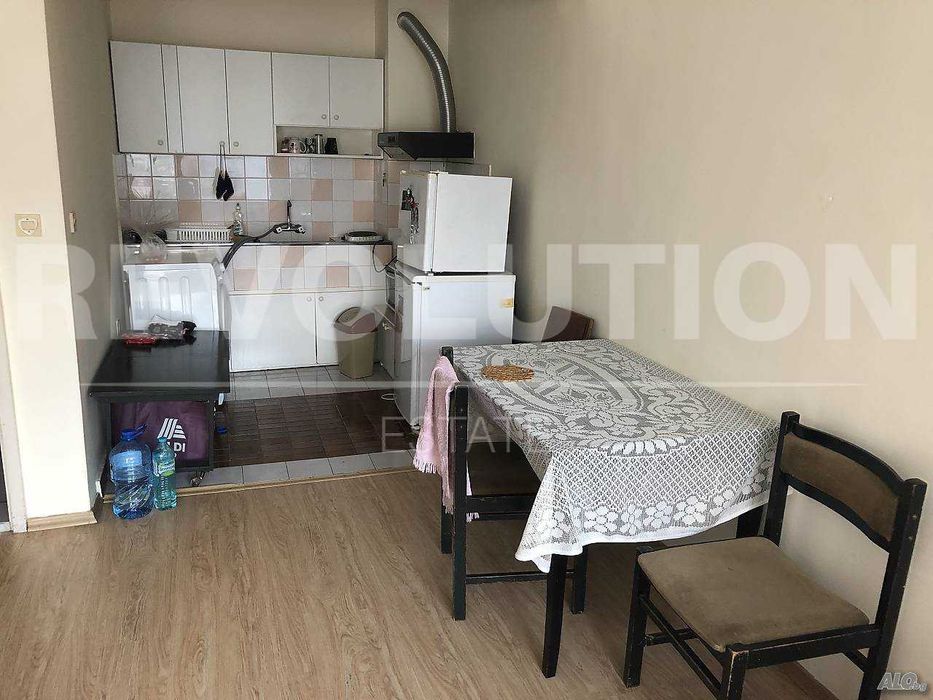 УЮТЕН ЕДНОСТАЕН апартамент в района на ХЕИ!