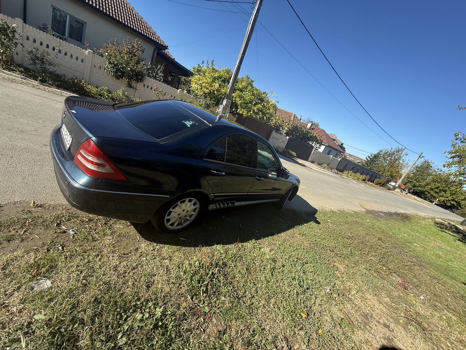 Vand/schimb Mercedes C200