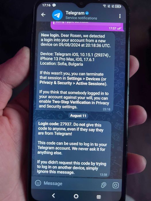 ТСL 305 64gb супер бърз батериата даржи цял ден