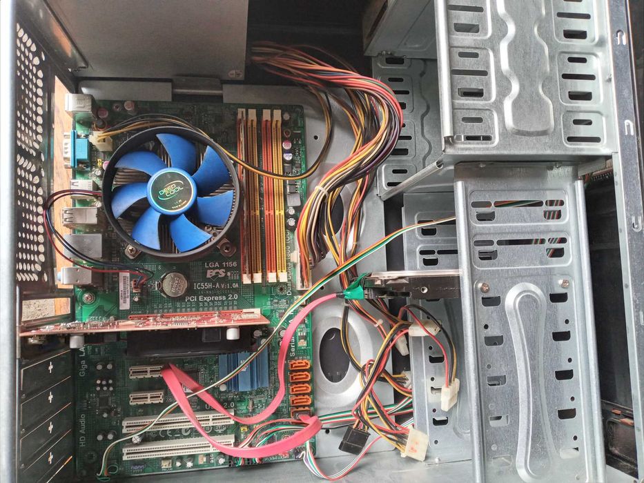 Продам системный блок i3