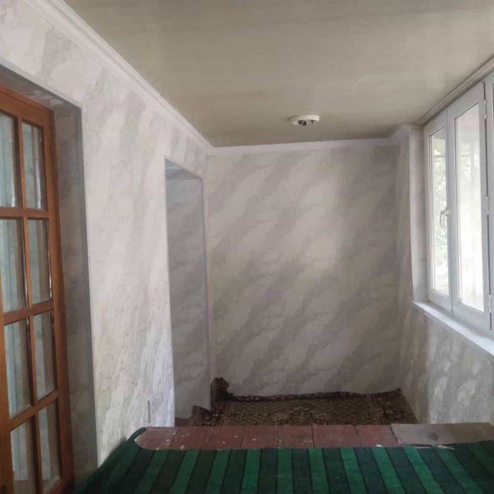 Срочно продаеться 2-комнатная квартира городе Чирчике районе Октьябрь