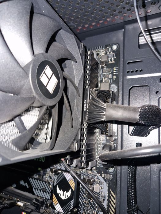 Calculator de gaming 1440p