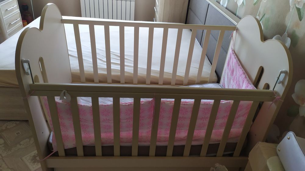 Кроватка детская