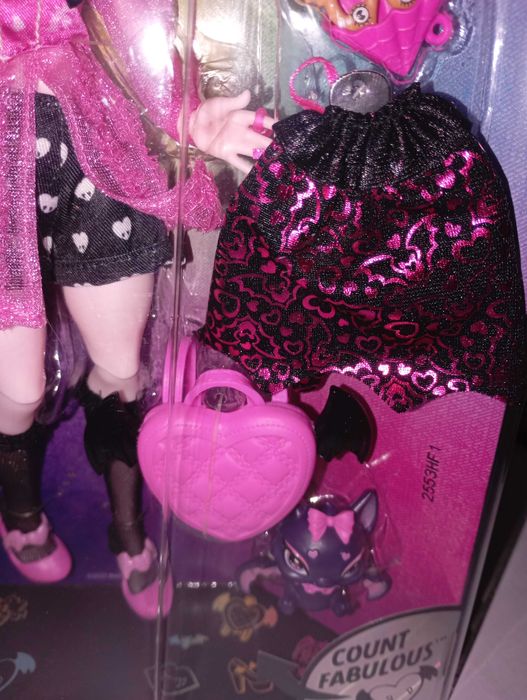 Кукла Monster High. Draculaura.