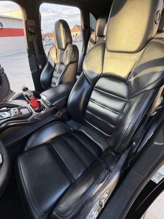 Porsche Cayenne S 4.2