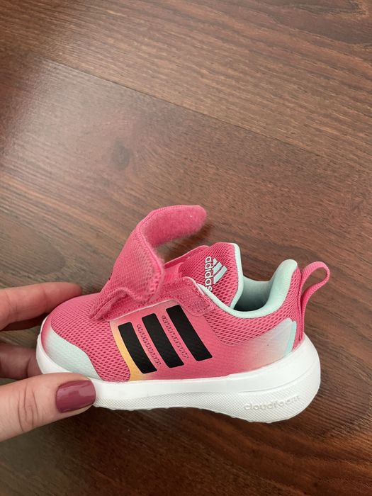 Adidasi Adidas fetite nr.20