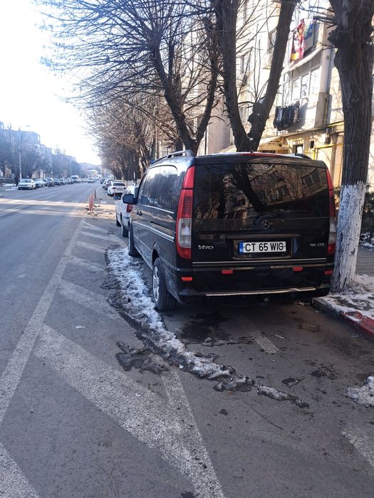 Vand Mercedes vito Viano Euro 5   7+1 locuri